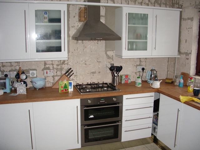 Kitchen, cooker etc